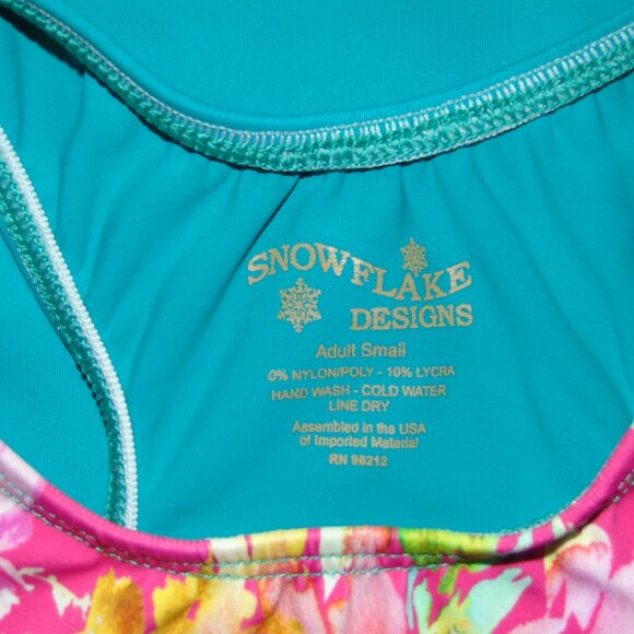 Snowflake Red Flowers Green Back Leotard AS - Picture 4 of 6